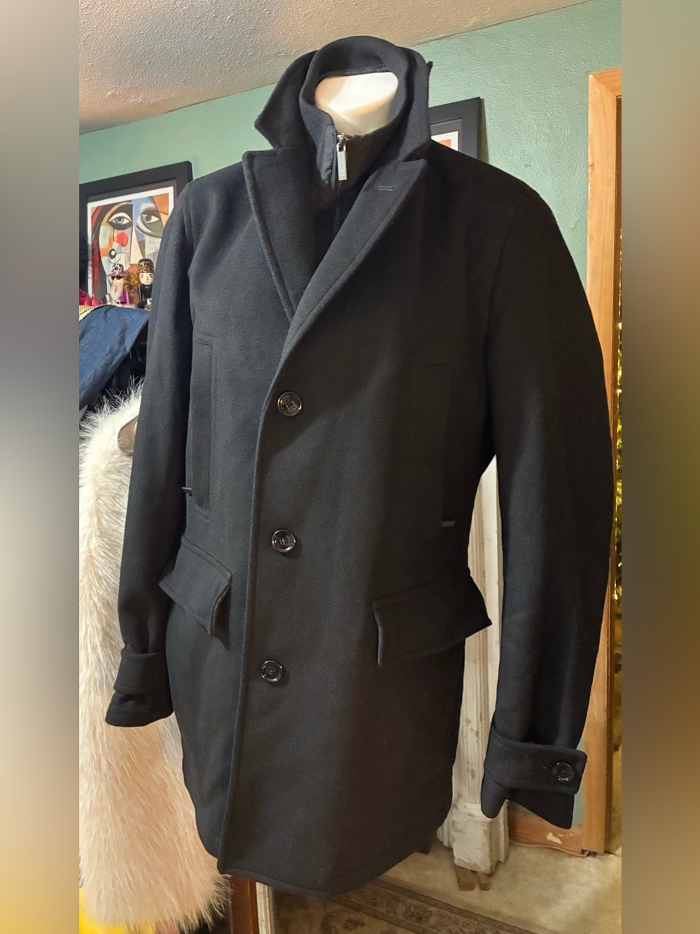 Hugo Boss ‘Conway’ black wool & Cashmere blend coat-38R mint!!!  R$495 new